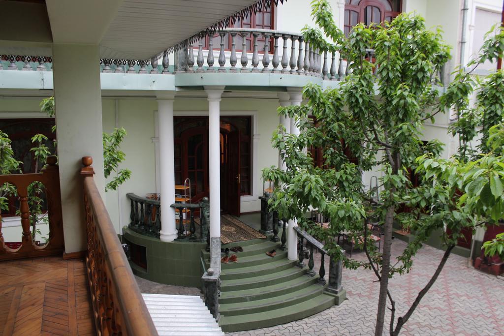 Green House Hostel Dushanbe Exterior foto